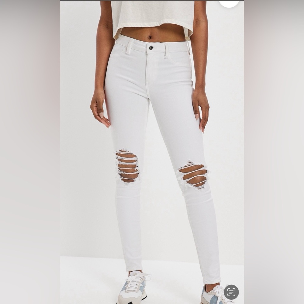 American Eagle Outfitters White Ripped Jeggings